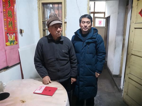离休.jpg